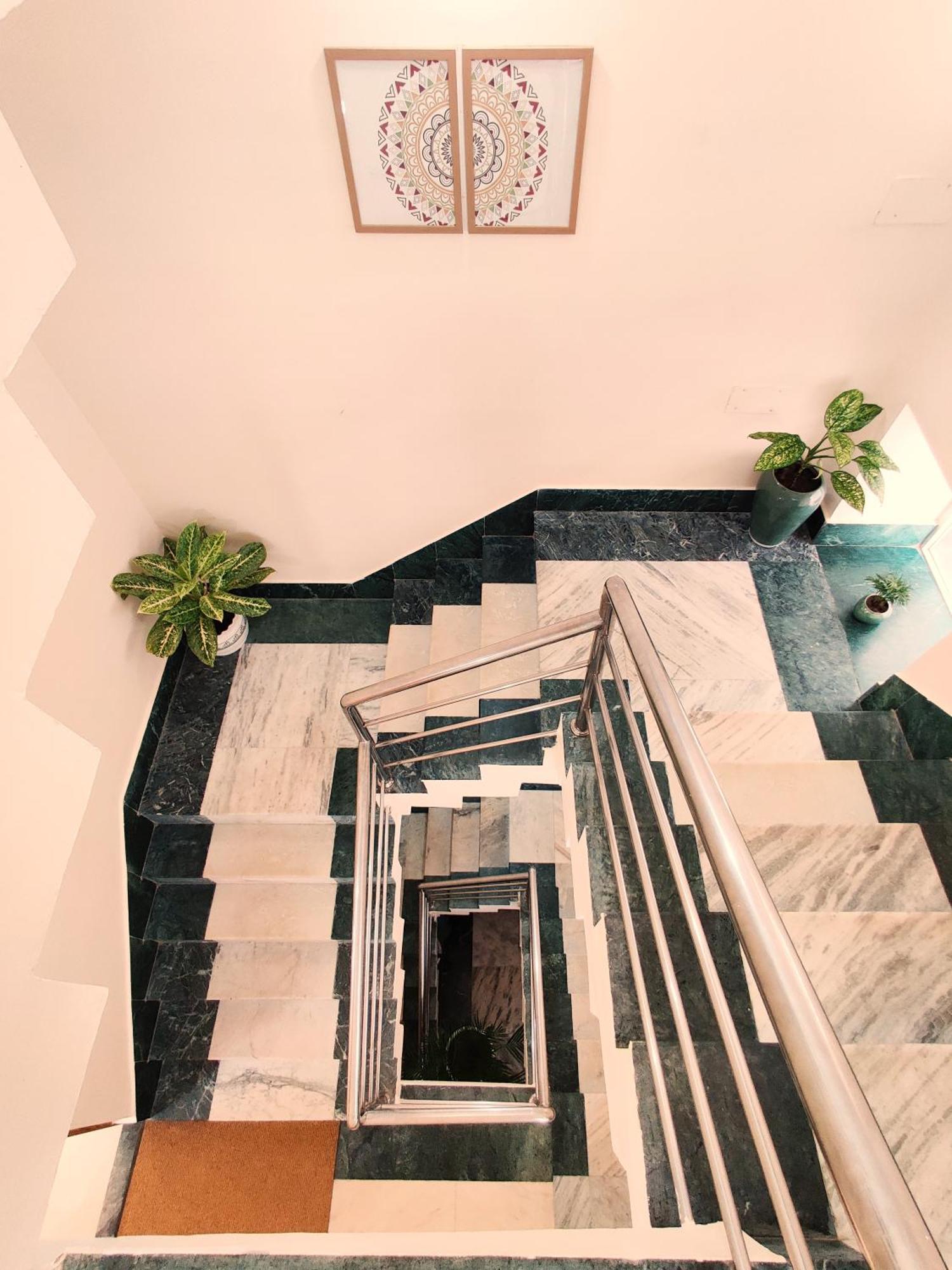131,The Nook Hotel Bhubaneswar Exterior foto